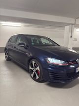 Volkswagen Golf 7 GTI Performance Voll DSG DCC Pano Dyn AHK - Volkswagen Golf: Leder, GTI
