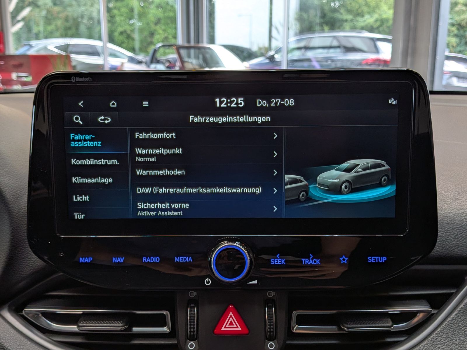 Fahrzeugabbildung Hyundai i30 1.5 T-GDI DCT Trend MHEV Cam Navi LED-Paket