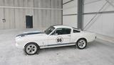 Ford Oldtimer Ford Mustang Fastback 1966 - Ford Mustang aus 1966: Fastback