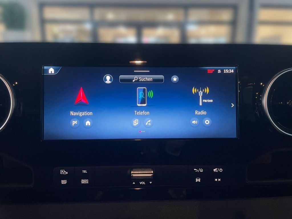 Fahrzeugabbildung Mercedes-Benz Sprinter 317 Kombi L2H2 Mobility Rollstuhl Lift
