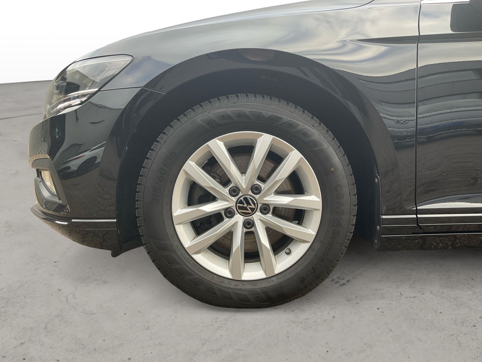 Volkswagen Passat Variant - Bild 14