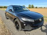 Volkswagen Touareg 3.0 V6 TDI 210kW 4MOTION R-Line 20 Zoll - gebrauchte VW Touareg aus dem Jahr 2020
