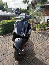Vespa GTS 300HPE - Offers