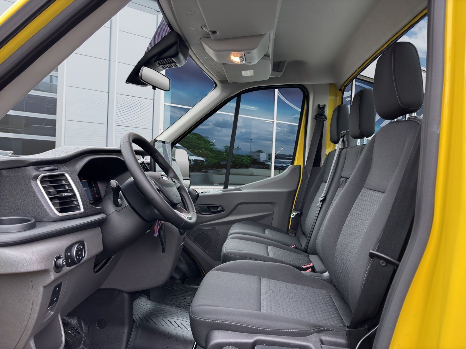 Fahrzeugabbildung Ford Transit 2.0 EcoBlue 350 L2 Einzelkabine Trend