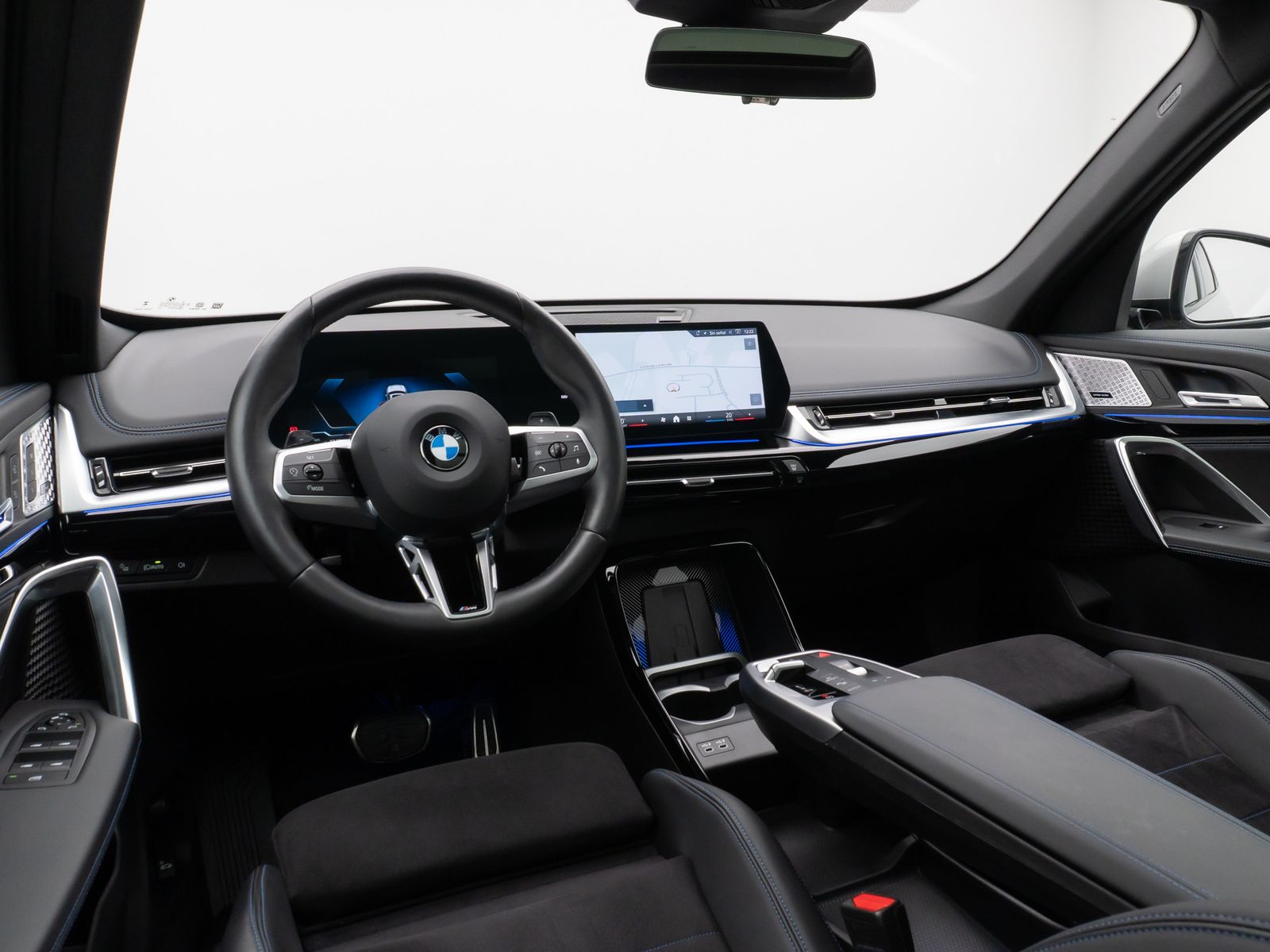 Fahrzeugabbildung BMW X1 sD20i M Sport Panorama Kamera DAB H/K Komfort
