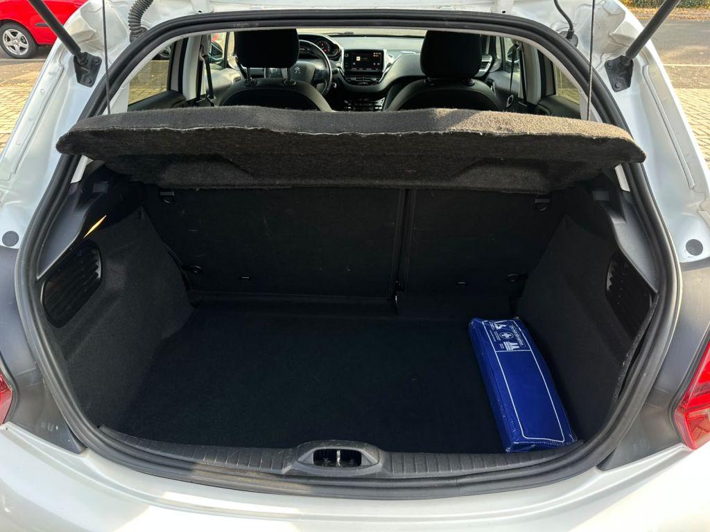 Peugeot 208 GT-Line 110 PureTech 110 EAT6