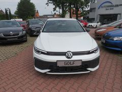 VW Golf VIII --GTI---2.0 TSI 195 kW GTI-oryxwhite Bild 4