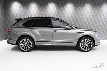 Bentayga 4.0 V8 Azure 2023 GREY/RED