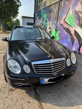 Mercedes-Benz E 320 CDI 4MATIC T AVANTGARDE Avantgarde - Mercedes-Benz E 320: Cdi 4matic