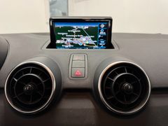 AUDI A1 1.4 TFSI DSG SB*S LINE*BI-XEN*PDC*NAVI*SHZ*