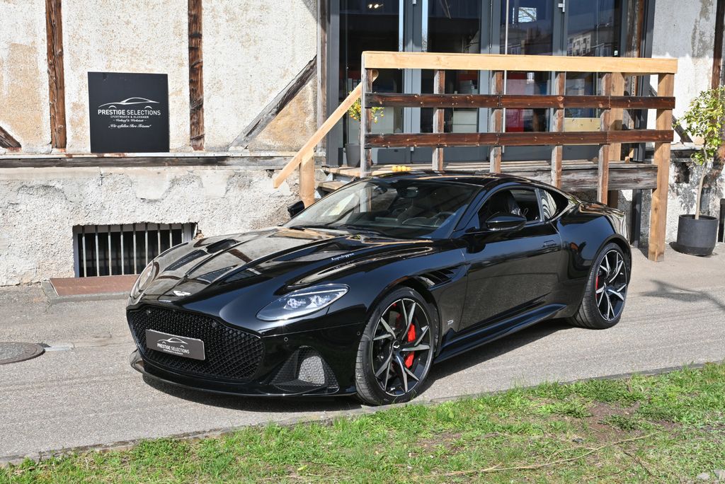 Image of Aston Martin DBS