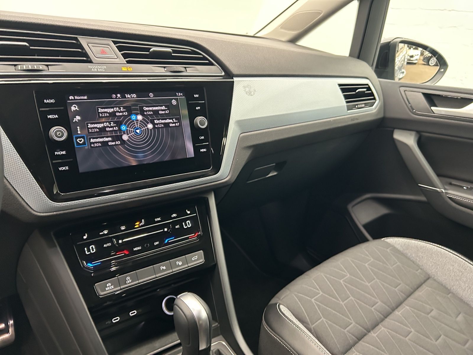 Volkswagen Touran - Bild 8