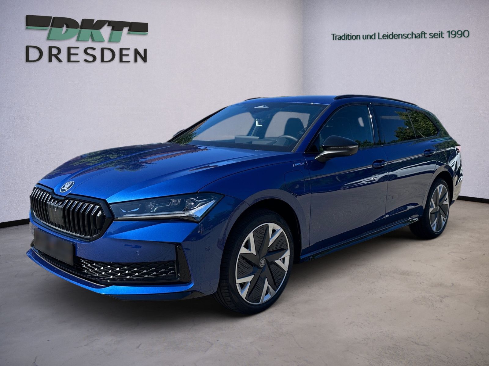 Skoda Superb Combi 1.5 TSI iV 150 kW Sportline/AHK/HU