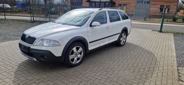 Skoda Octavia Combi Scout 4X4