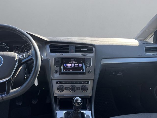 Golf VII Trendline BMT Navi Dyn. Kurvenlicht Spe