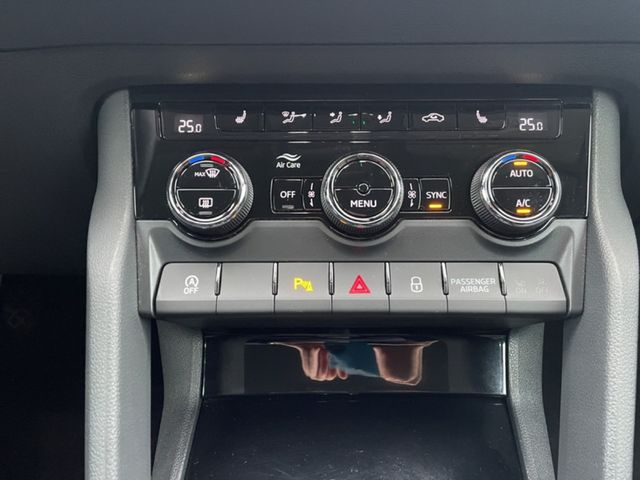 Skoda Karoq 1.0 TSI Drive *2XPDC*4XSHZ*AHK*LED* ALU