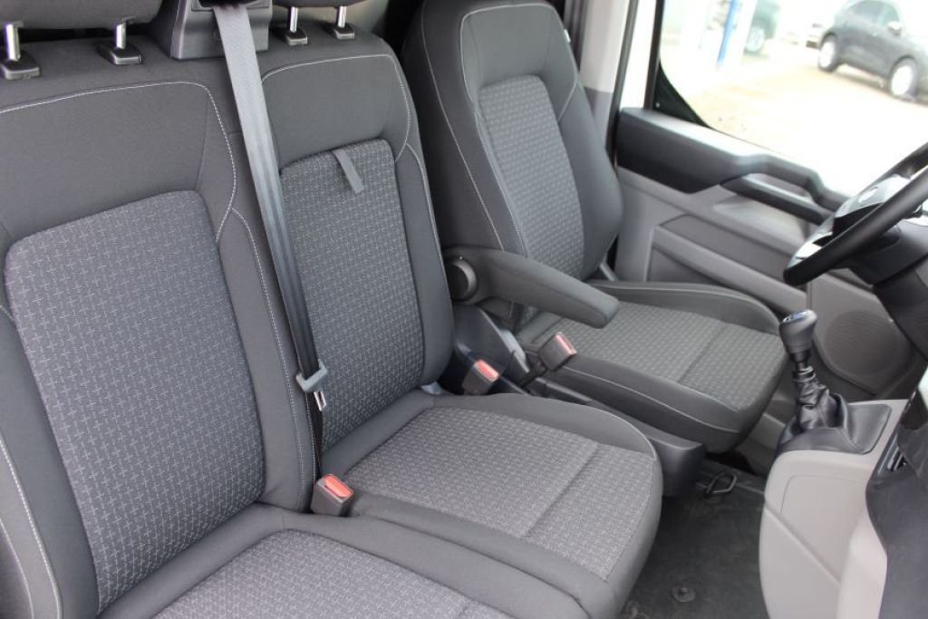 Fahrzeugabbildung Ford Transit Custom 280 L1H1 Trend