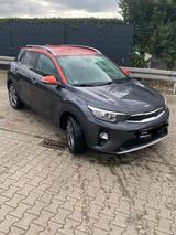 Kia Stonic 1.4 Dream-Team Edition Drea... - Kia Stonic von privat