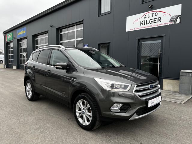 Ford Kuga Titanium 2.0 TDCI 4x4 / AHK, Bi-Xenon