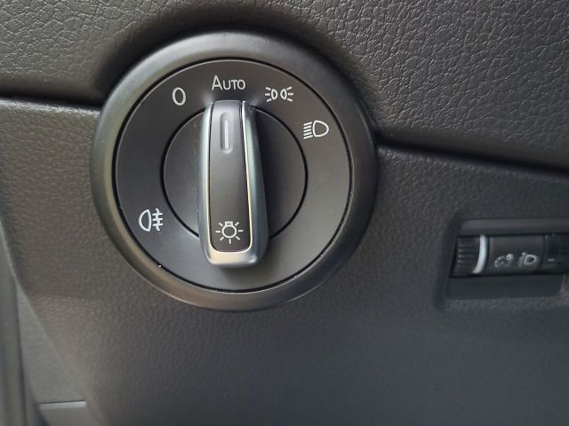T6 2.0 TDI Multivan Comfortline DYNAUDIO Kamera