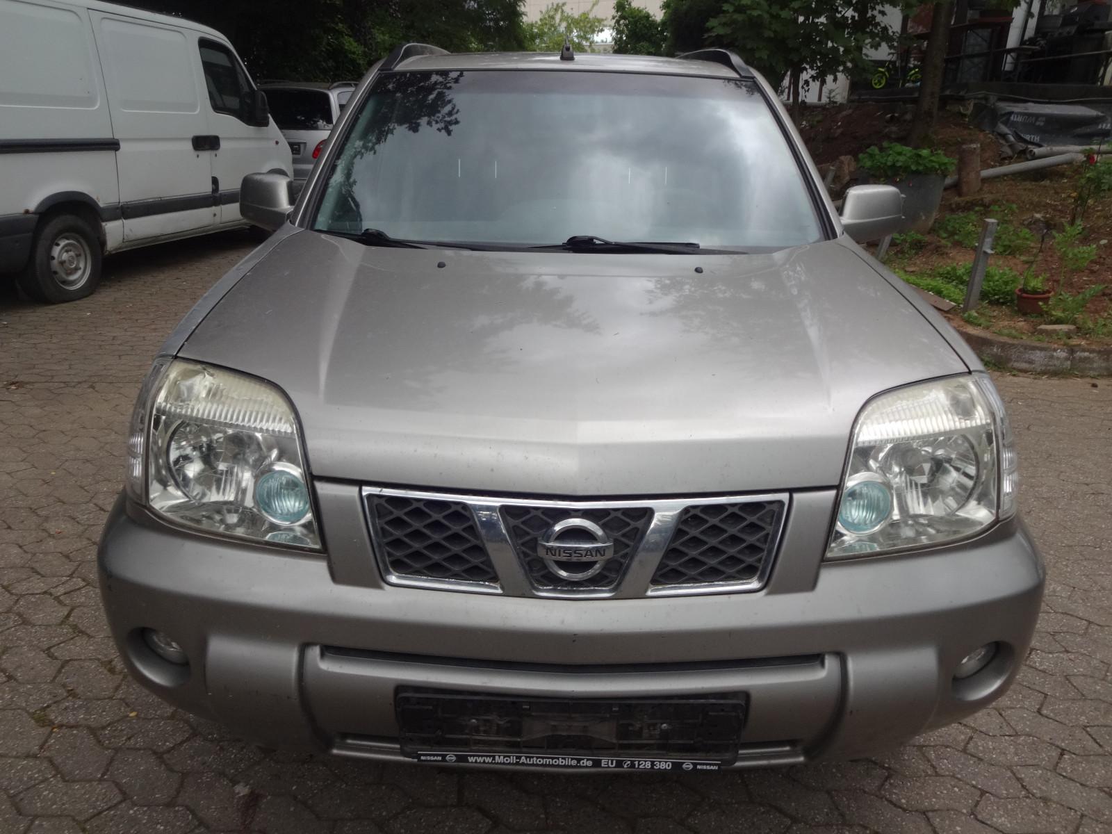 Nissan X-Trail Elegance 2,2 Liter