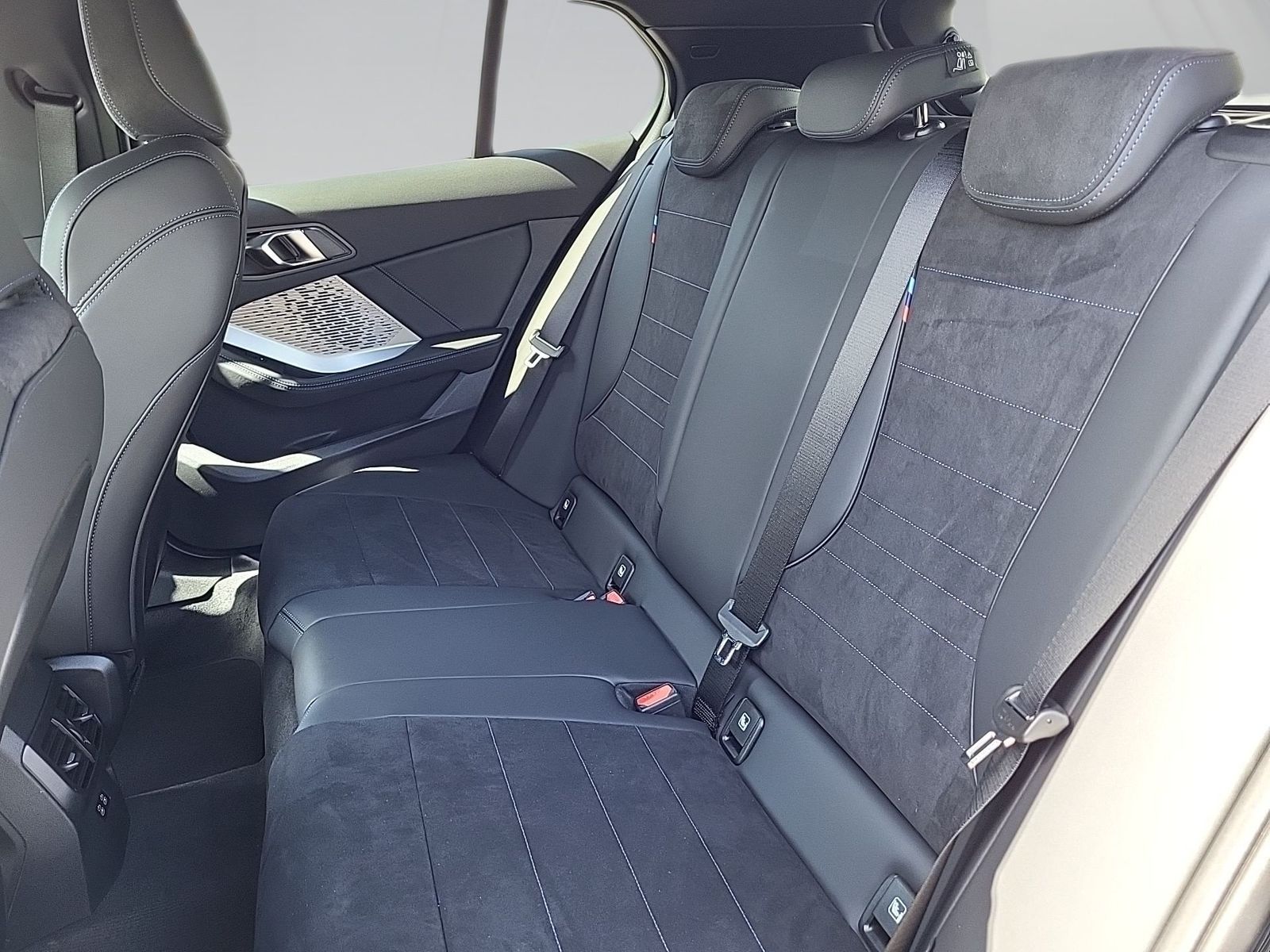 BMW 120 - Bild 8