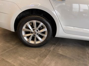 MYAUTOCENTER – Gebraucht- und Jahreswagen mit Werkstattservice in Pfaffenhofen Skoda Octavia Lim. Active *1. Hand*LED*Klima*PDC*TÜV*