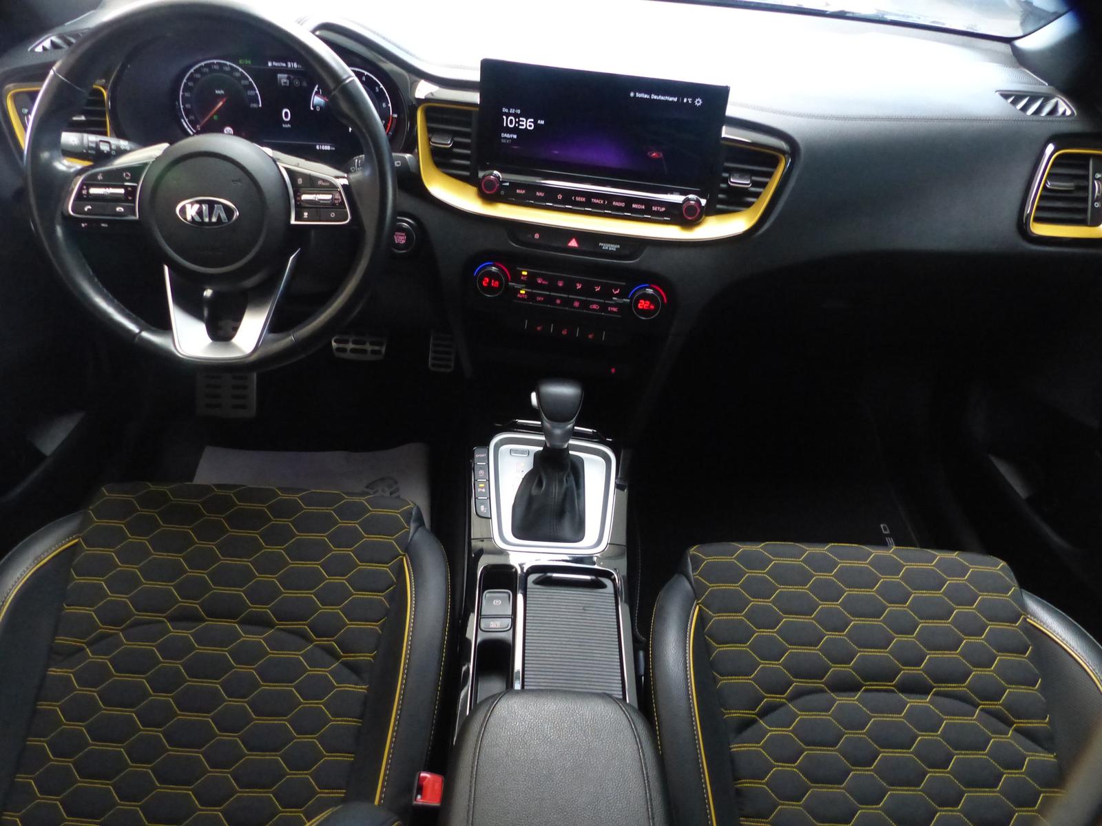 Kia XCeed Xdition 7DCT+Panodach+LED+JBL+ACC+Cam+Totw
