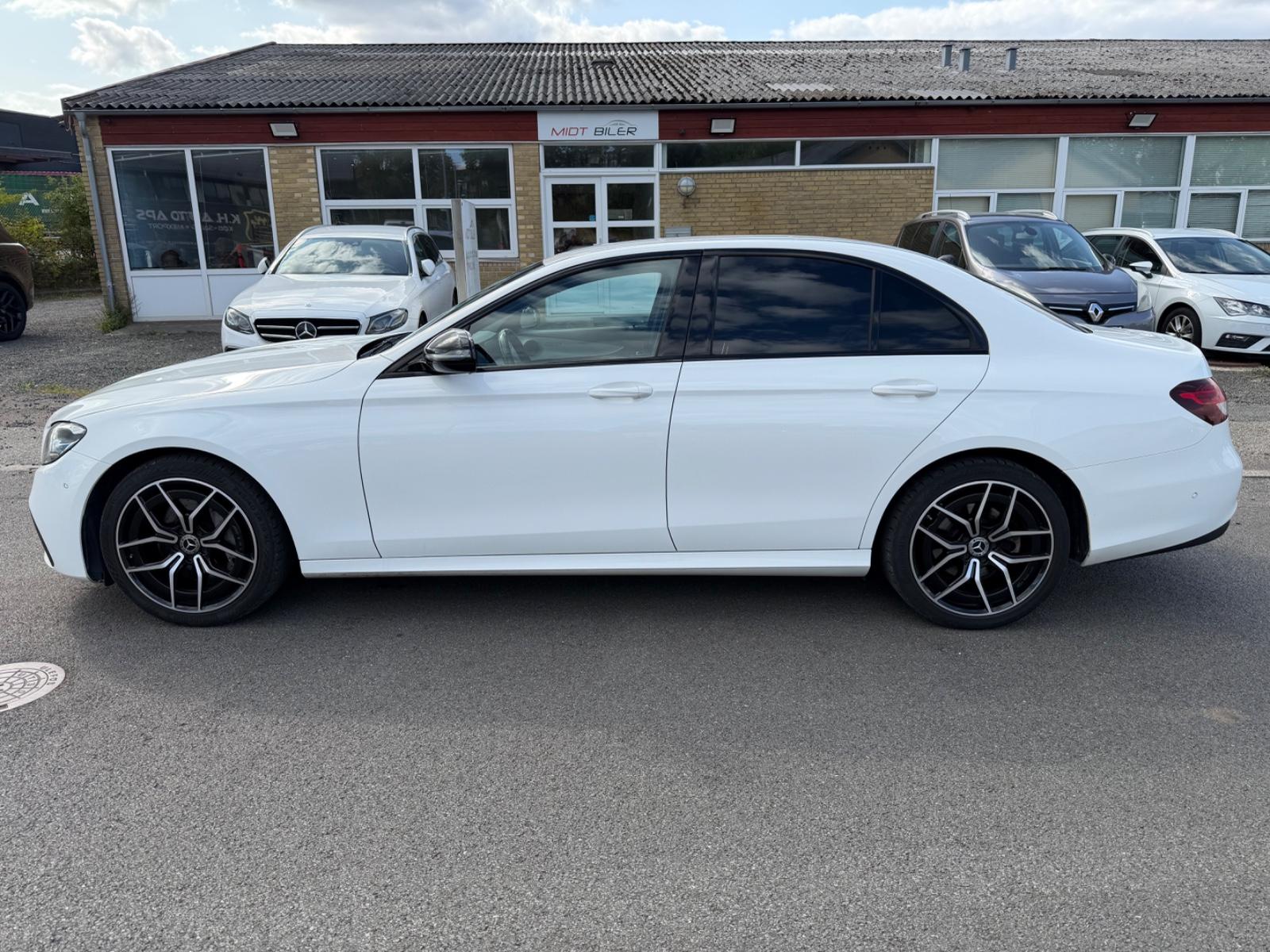 Mercedes-Benz E 220 E Limousine E 220 d Amg line