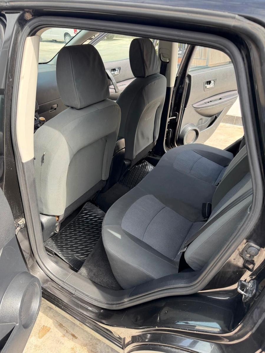 Nissan Qashqai 2011 — photo 11
