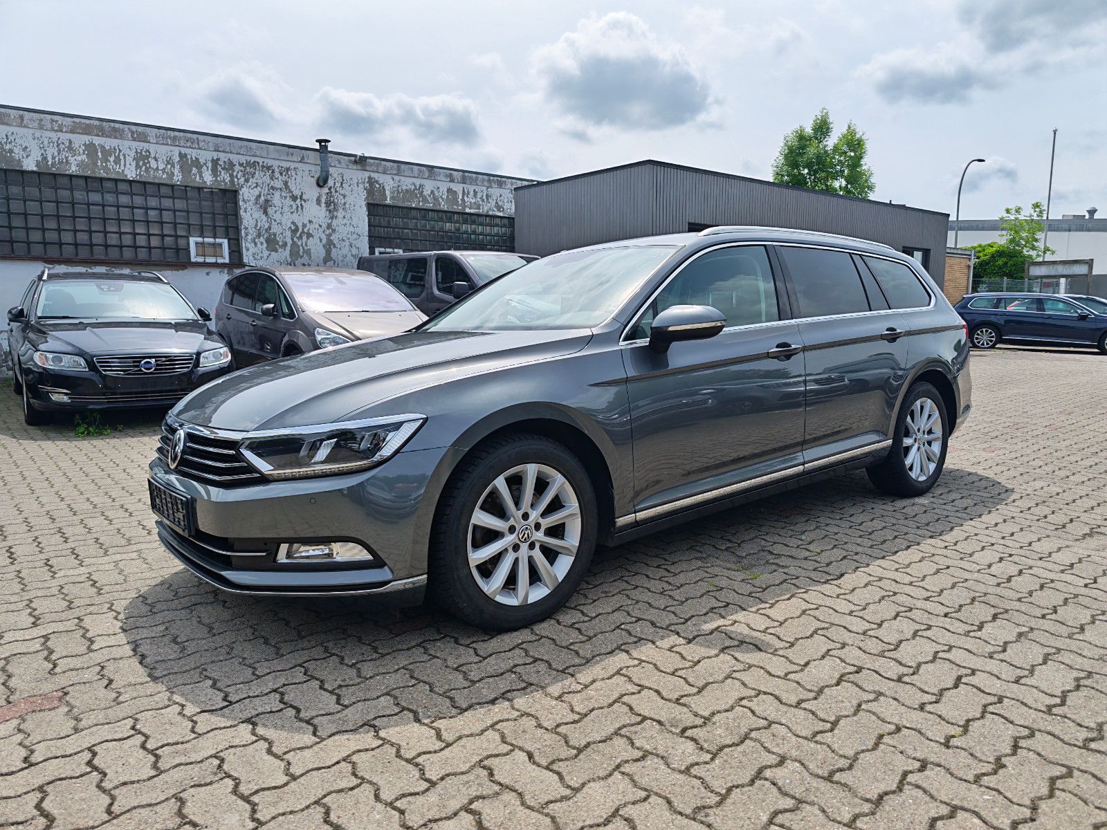 VW Passat Variant Highline*LEDER*LED*NAVI*SHZ*