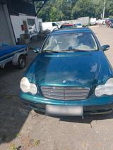 Mercedes-Benz Mercedes C 180  Kompressor T Classiv - Mercedes-Benz T-Klasse von privat