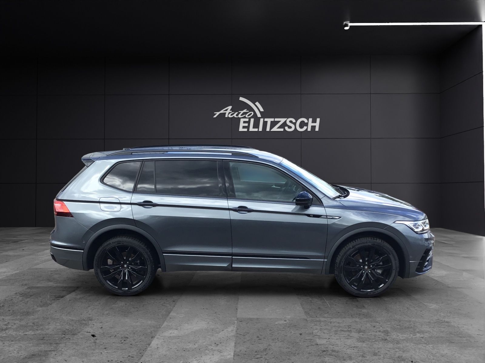Fahrzeugabbildung Volkswagen Tiguan Allspace R-Line TDI 4M DSG LED AHK NAVI F