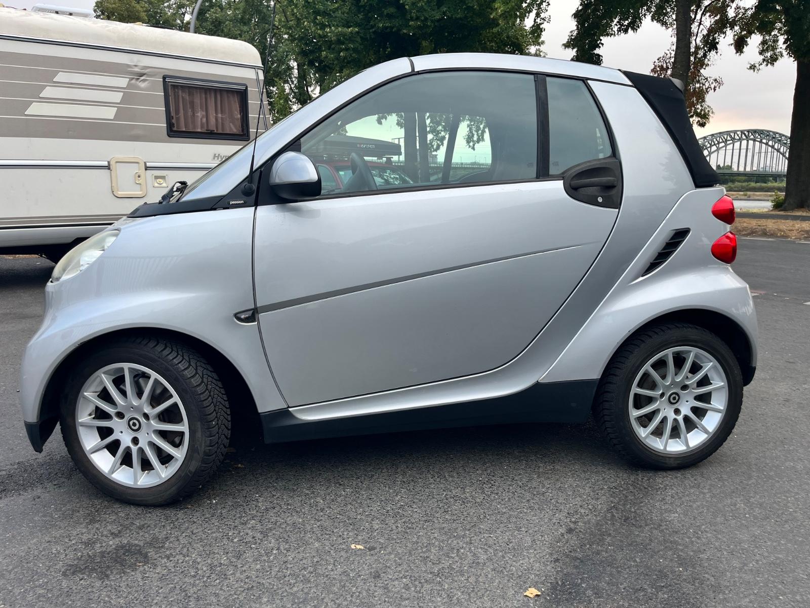 Smart ForTwo Cabrio 1.0 84 PS Automatik