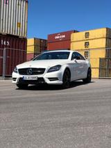 Mercedes-Benz CLS 350 CDI 4MATIC AMG Line - Mercedes-Benz CLS 350 Gebrauchtwagen in Stuttgart