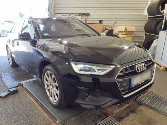 A4 Avant 40 TFSI S TRONIC +MMI NAVI+PDC+ALU 17"+