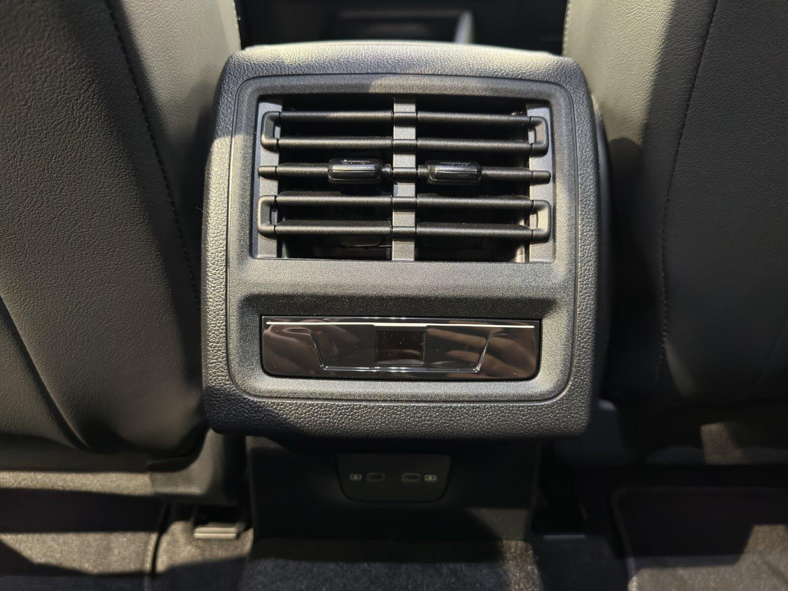 Volkswagen Golf VIII 1.5 eTSI DSG Goal GJR ACC AHK Pano, миниатюра 27