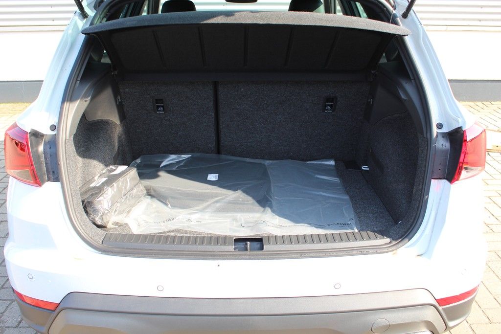 Fahrzeugabbildung SEAT Arona  1.5 TSI  DSG FR