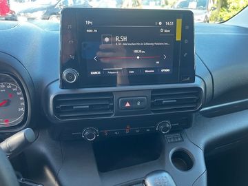 Opel COMBO CARGO  EURO 6D MANUELLES 6-GANG-GETRIEBE