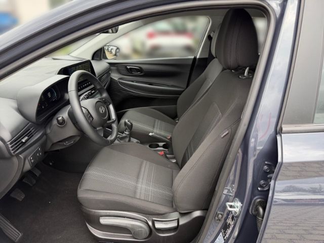 Fahrzeugabbildung Hyundai i20 FL (MY25) 1.0 T-GDI 100 PS Select Funktionsp