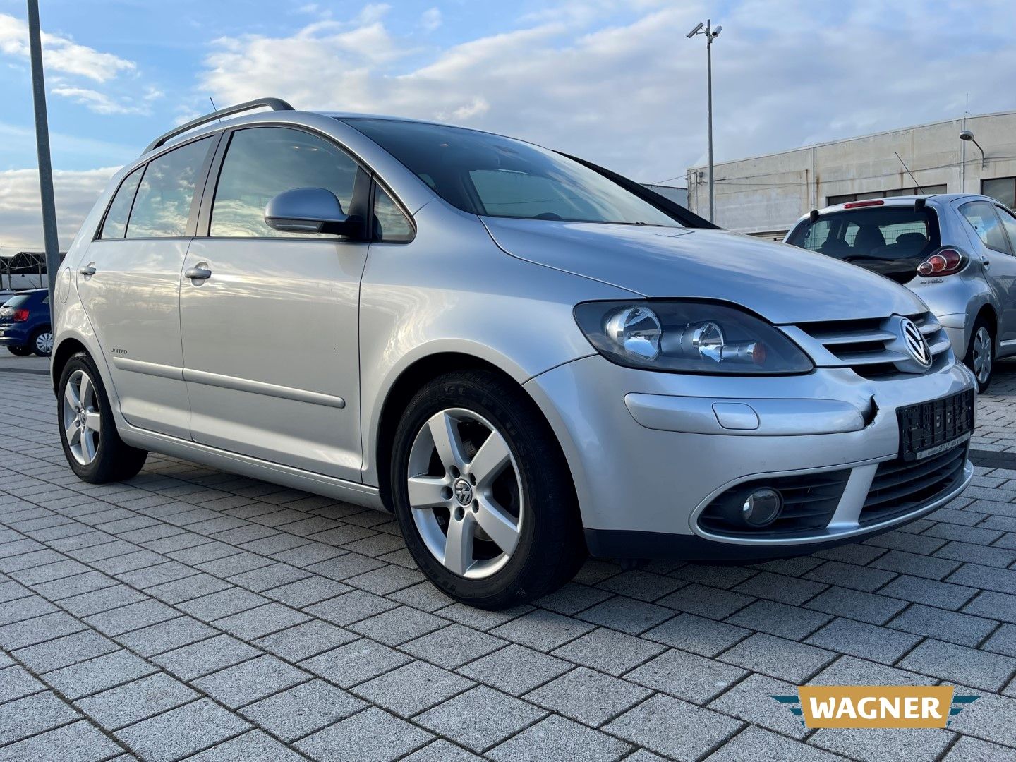 Fahrzeugabbildung Volkswagen Golf Plus V United 1.4 Klimaautomatik TÜV Neu