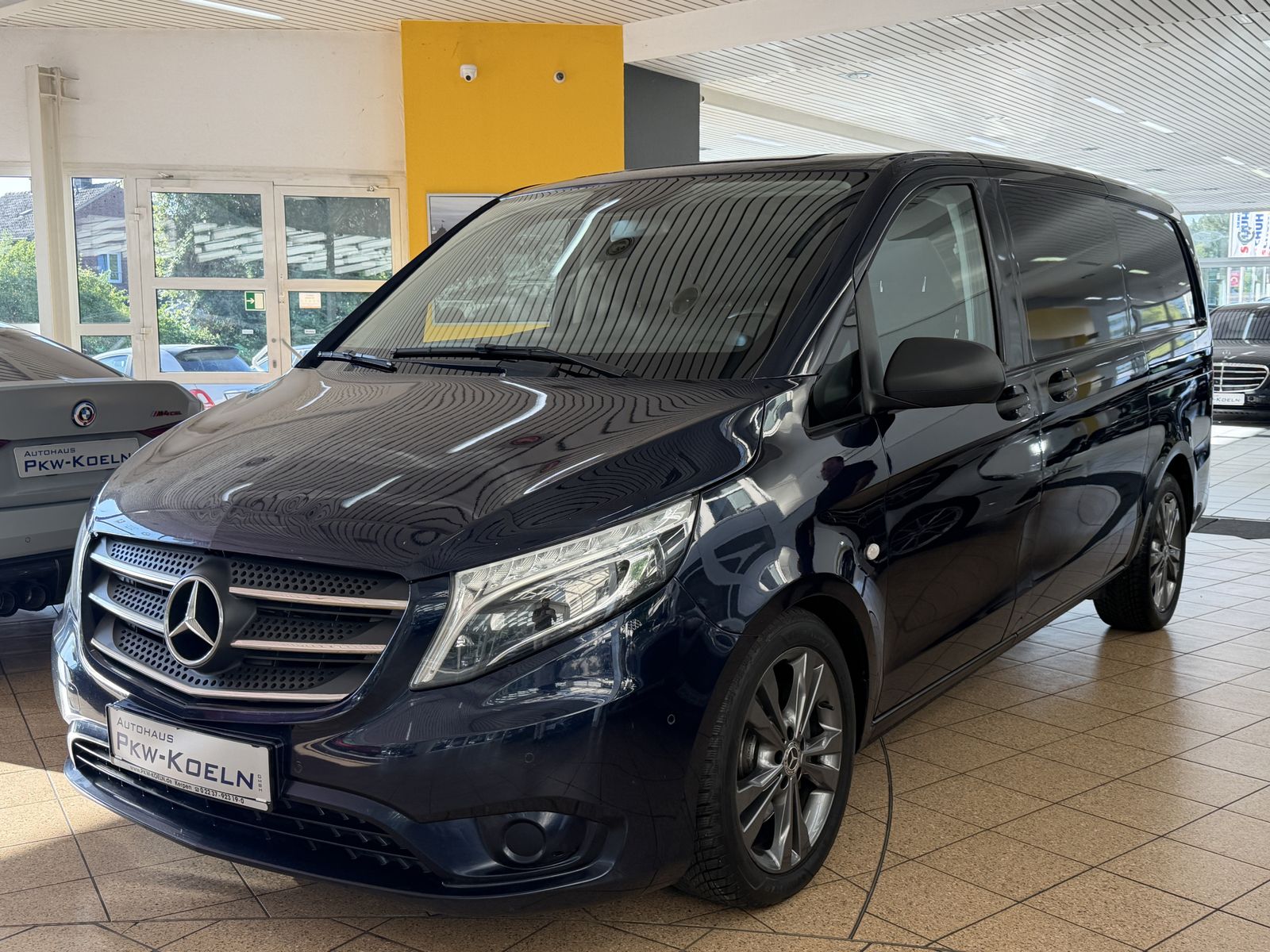 MERCEDES-BENZ Vito 119 CDI/BT RWD lang *AHK*KLiMA*LED*