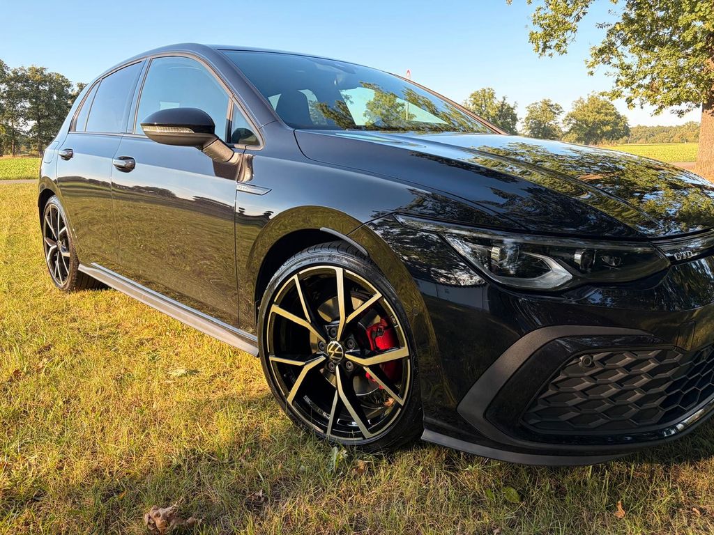 Image of Volkswagen Golf