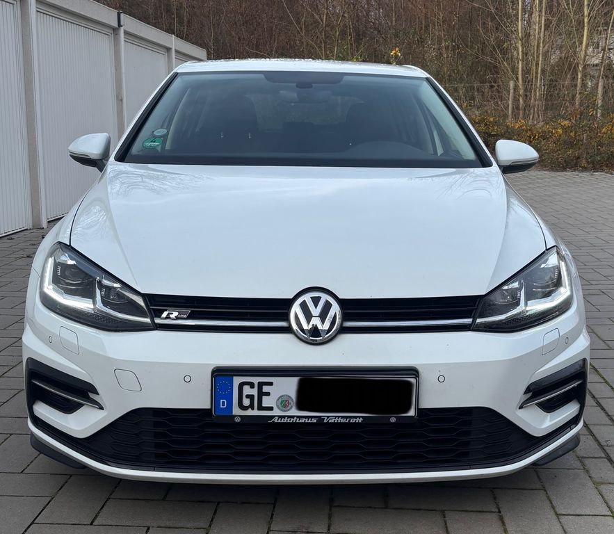 Image of Volkswagen Golf