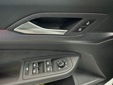 Volkswagen Golf VIII Lim. 2.0 TSI GTI Matrix19 ZollACC