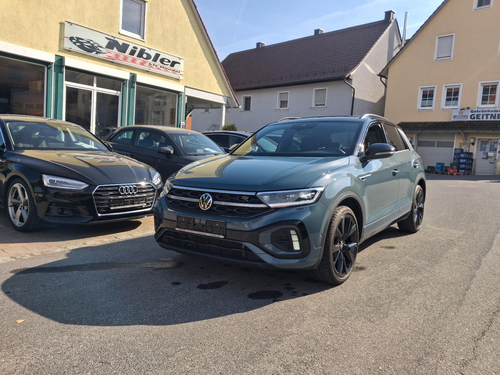 Volkswagen T-Roc 1.0 TSI R-Line LED+VIRTUAL+ACC+BLACK PAKET