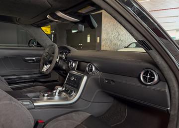 صورة مصغرة 35 لـ 2010 Mercedes-BENZ SLS AMG