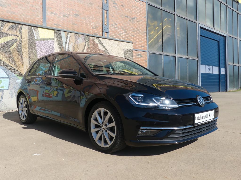 Image of Volkswagen Golf