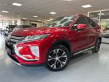 Mitsubishi Eclipse Cross Top 2WD Pano Leder HUD AHK - rote Mitsubishi Eclipse