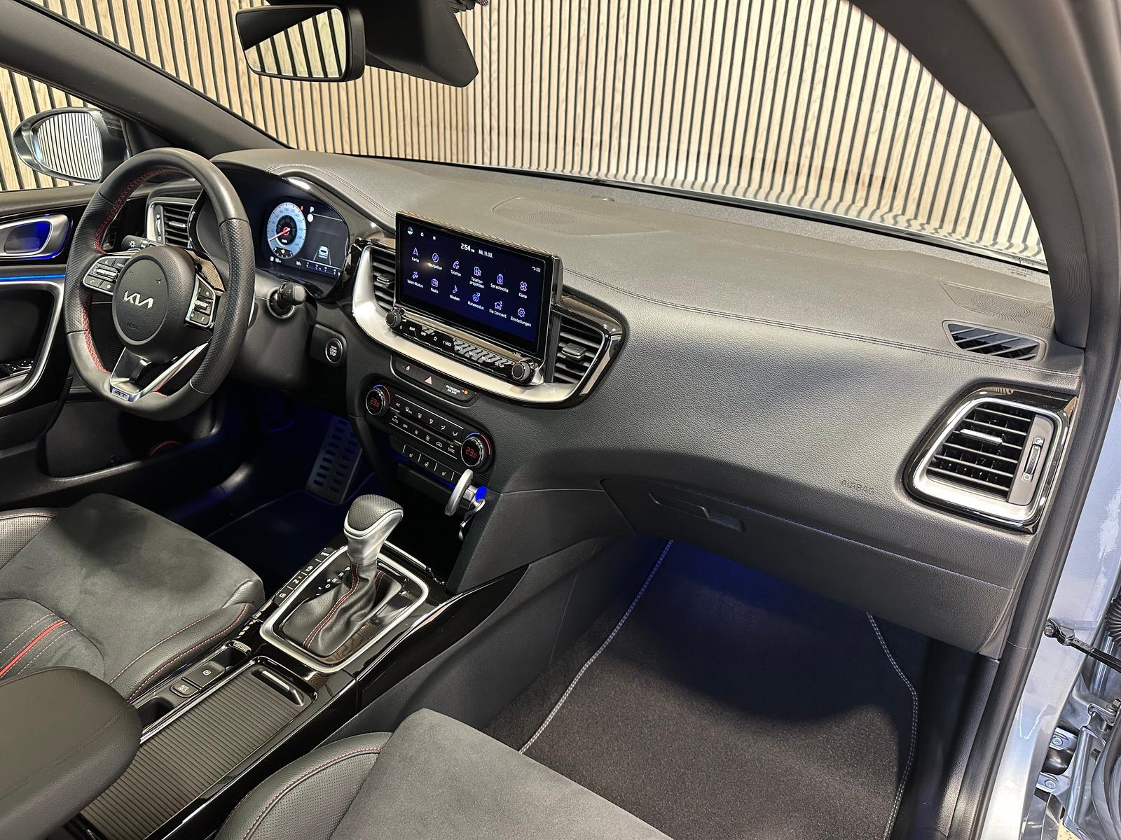 Kia ProCee'd 1.6 T-GDI DCT GT Pano|Maxton|Bastuck|Wa